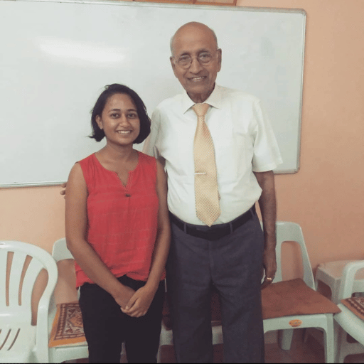 Nadipulse Team with Dr Vasant Lad